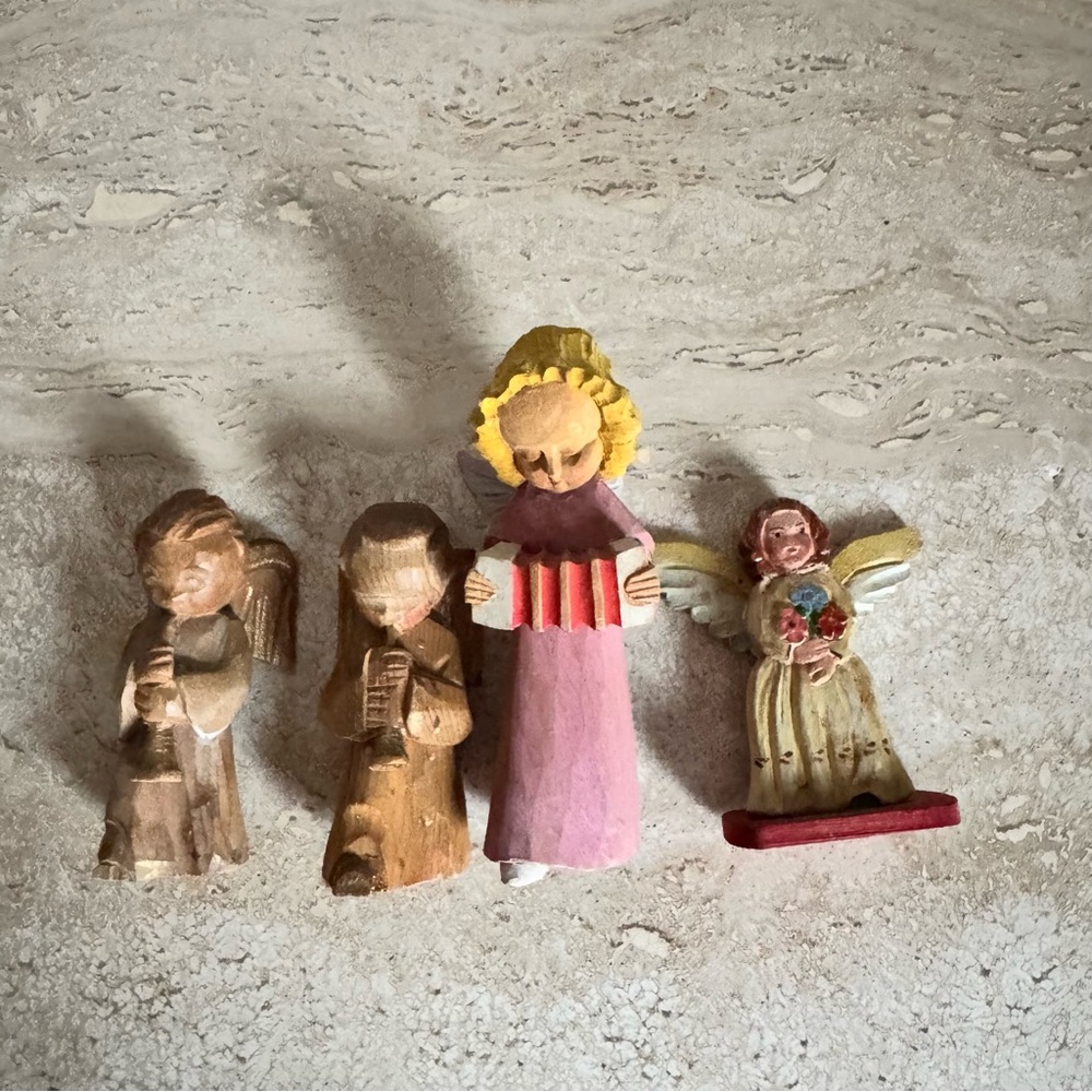 Handcrafted Christmas Angel Figurine Set - Multicolor - Made in Italy